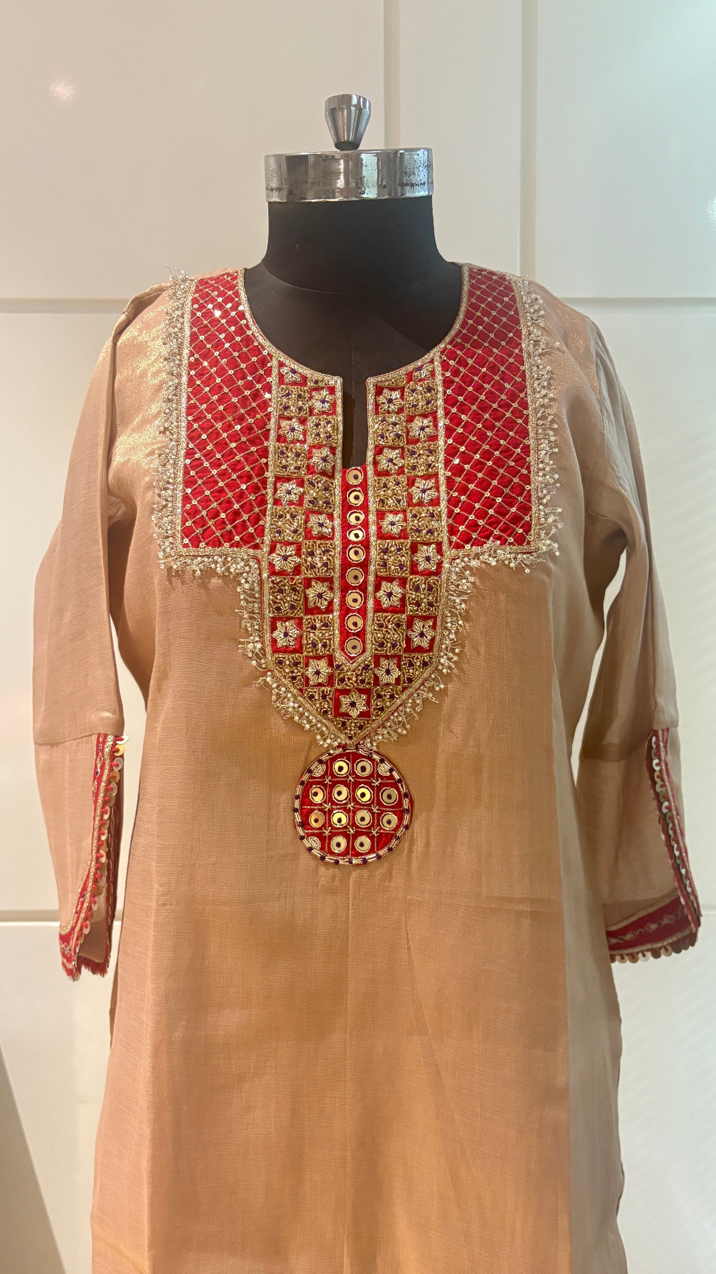 JHAALI ROSE GOLD