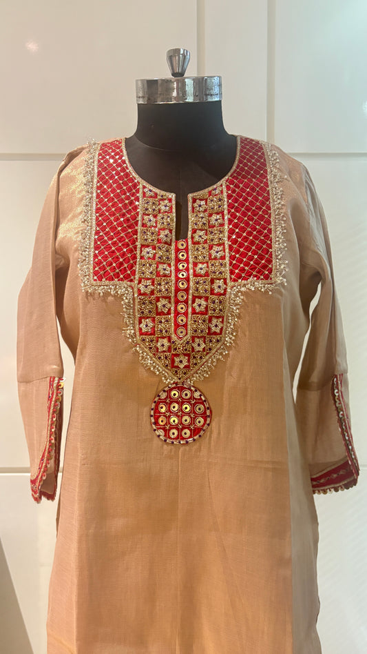 JHAALI ROSE GOLD