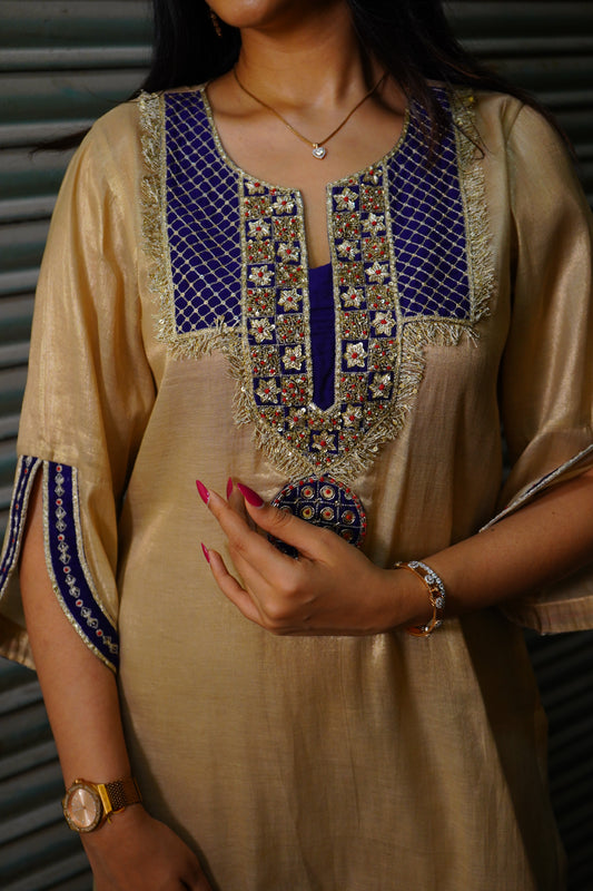 JHAALI GOLD